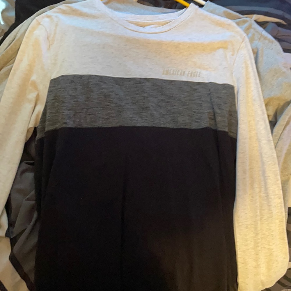 American Eagle Men’s Long Sleeve